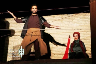 احمد سپاسدار  «مده‌آ» را در شیراز به صحنه برد