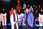 تقدیر مدیر کل محترم ارشاد فارس از دو نمایش عاشورایی «اشک و آب» و «سه روایت عاشقانه از عشق» 2