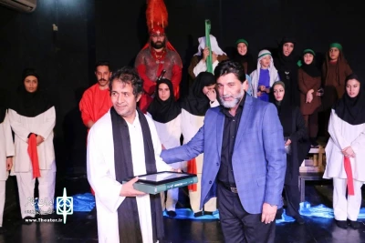 تقدیر مدیر کل ارشاد فارس از دو نمایش عاشورایی