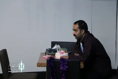 نمایش پنجاه و چهارمین سالگرد خسرو مرادی به نویسندگی و کارگردانی آرمین حمدی پور از شیراز به جشنواره فجر 95 می رود 6