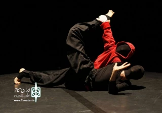 در اولین شب جشنواره  تئاتر فجر استان فارس

یاسر خاسب با «هدیه مرموز» به  صحنه رفت