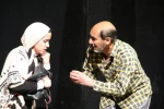 نمایش دو وجب از بهشت نوشته فرهاد ارشاد به روی صحنه رفت 5