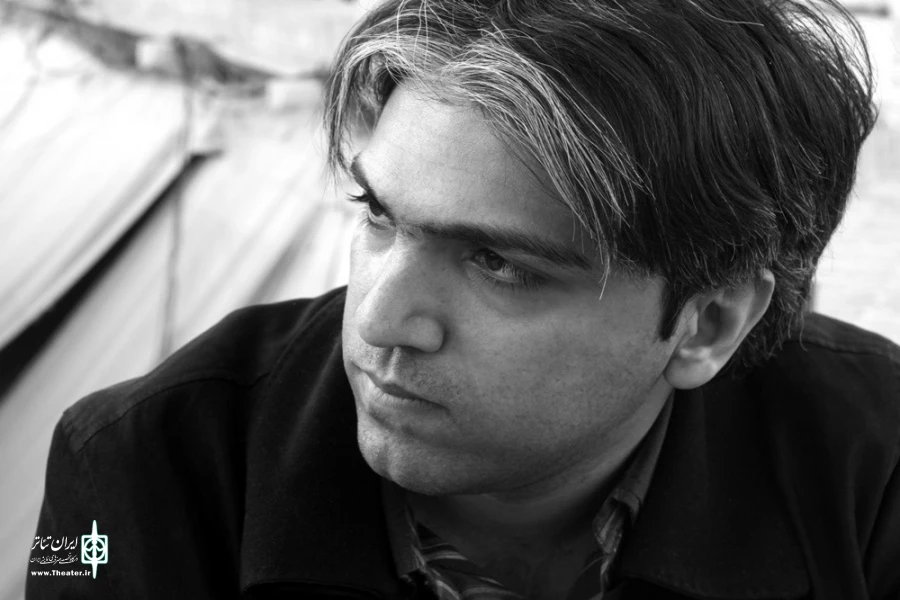 نمایشنامه «سال گذشته در حرم» به نویسندگی مسعود احمدی برگزیده دوازدهمین جشنواره نمایشنامه نویسی رضوی 2