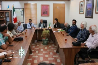 نشست هم اندیشی هیات موسس خانه تئاتر شیراز برگزار شد