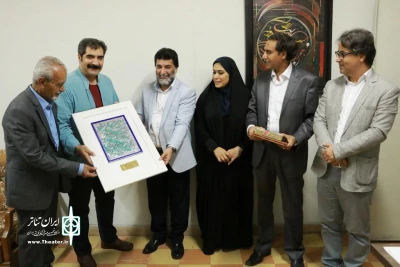 مدیر کل فارس از داوران جشنواره تئاتر تقدیر کرد