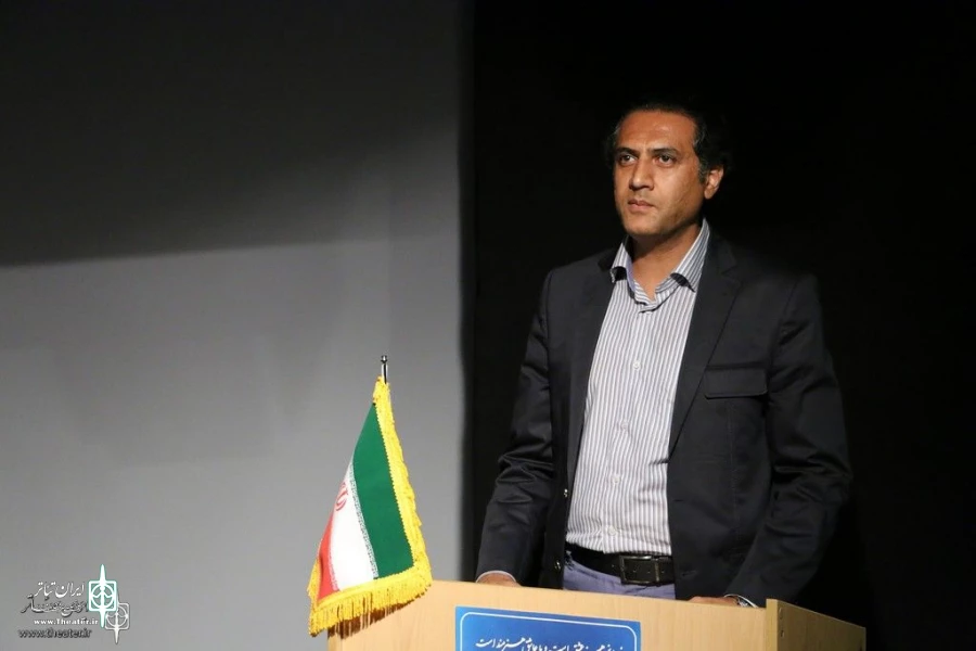 گفتگو  با حمید وامق در استانه انتشار  فراخوان جشنواره تئاتر استان فارس در سال 97  2