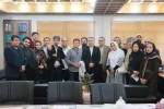 نشست صمیمی روسای ٣٠ انجمن نمایش فارس با مدیر کل فرهنگ و ارشاد استان/ رسالت اصلی تئاتر آگاهی و آگاهی بخشی است 2