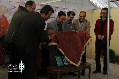 آیین رونمایی از تئاتر نوشت (( روای کولی آشفته )) اثر سعید رضا خوش شانس