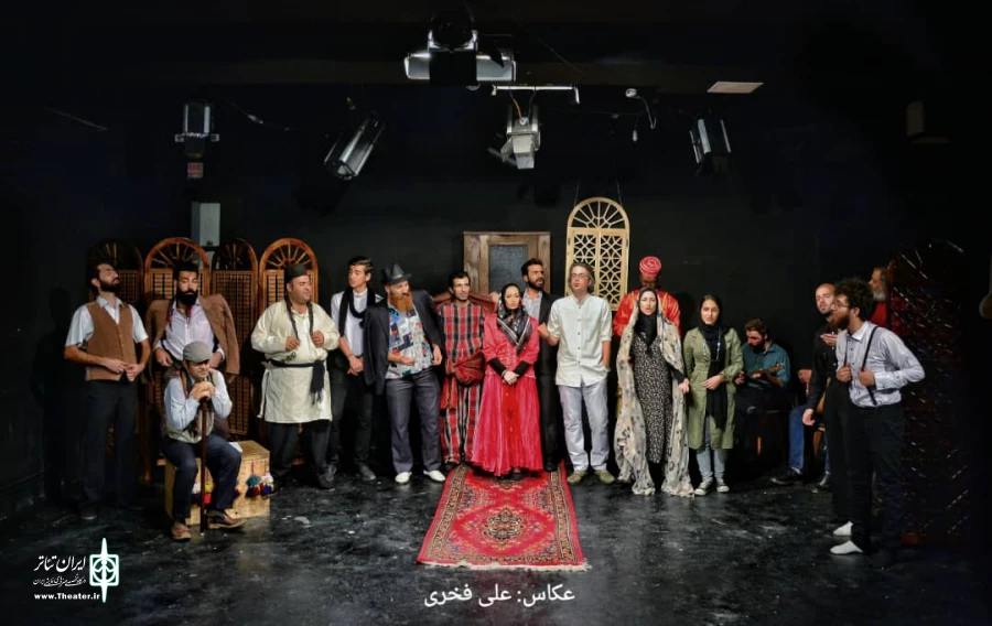 با تمدید نمایش ((مجلس سیاه بازی )) گروه تئاتر پویا با همکاری تماشاخانه استاد پورشکیبایی با شعار تئاتر برای همه بلیط های نمایش را با تخفیف ویژه عرضه می کنند  8