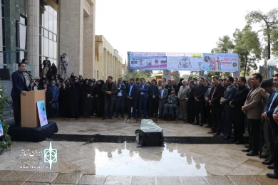 پیکر محمود عالیشوندی، مدیرکل اسبق فرهنگ و ارشاد اسلامی استان فارس بر دستان اهالی فرهنگ و هنر تشییع شد.
