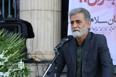 پیکر محمود عالیشوندی، مدیرکل اسبق فرهنگ و ارشاد اسلامی استان فارس بر دستان اهالی فرهنگ و هنر تشییع شد.