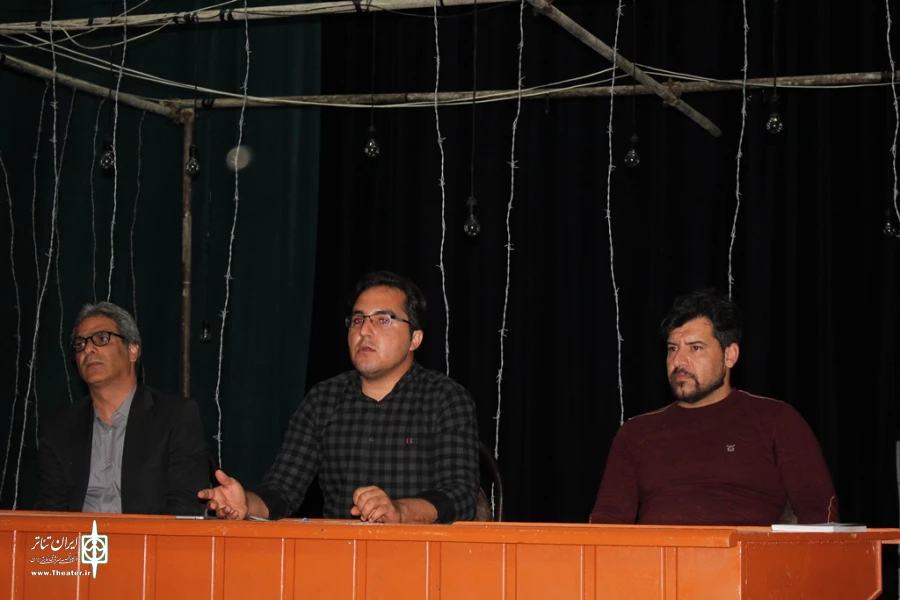 برگزاری کارگاه نقد و بررسی شکلی و محتوایی نمایش فراموشی 4