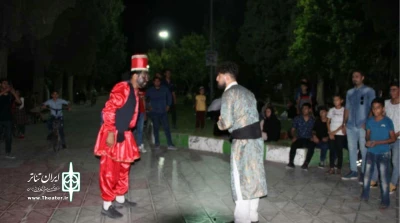 اجرای نمایش خیابانی شی شی شیشه شکست در فیروزآباد