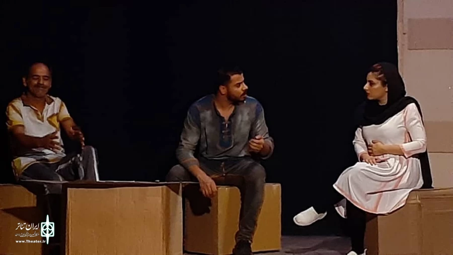 خودکشی دستجمعی نهنگ ها ، در لارستان  3