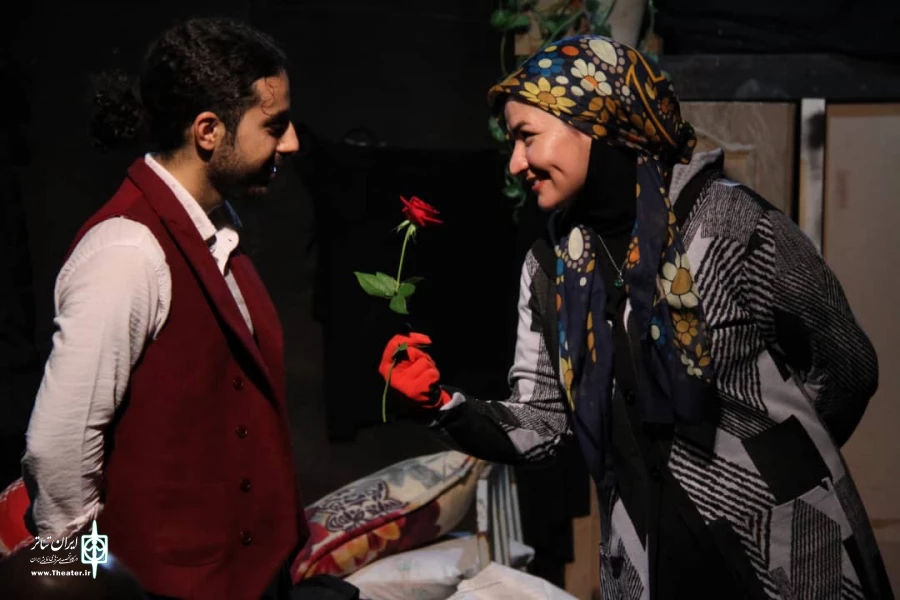 «آرو_ماتیک» در کازرون به روی صحنه رفت 2