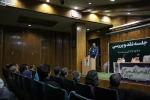 رو نمایی از کتاب فرهاد ارشاد در حاشیه آخرین نشست نقد و بررسی جشنواره تئاتر استانی فارس 5