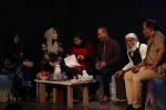 « خودکش دستجمعی نهنگ ها » در لارستان به روی صحنه رفت 2