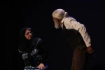 « خودکش دستجمعی نهنگ ها » در لارستان به روی صحنه رفت 4