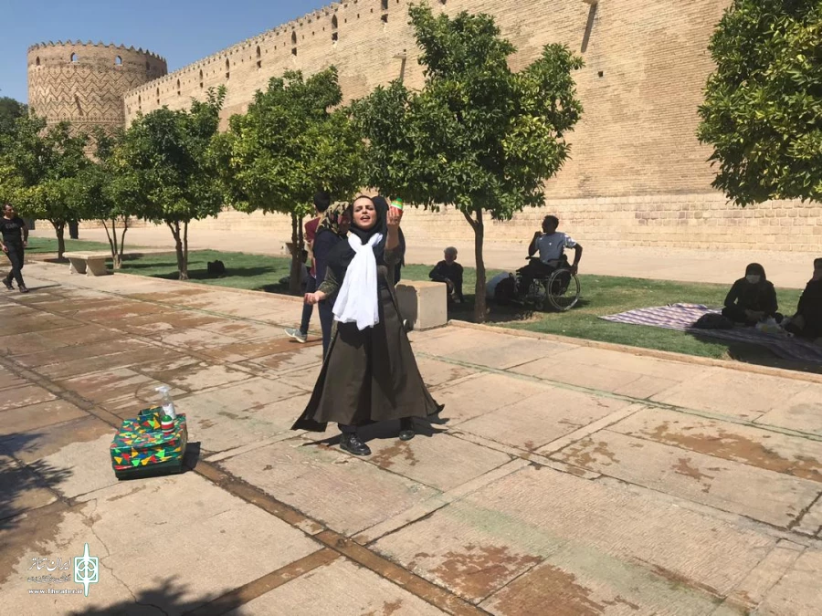 نمایش خیابانی « انتخاب» به مناسبت هفته دفاع مقدس اجرا شد 2