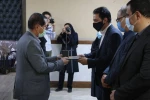 تقدیر از هنرمندان اوزی برگزیده جشنواره استانی تک بازیگر در هفته هنر انقلاب اسلامی 2