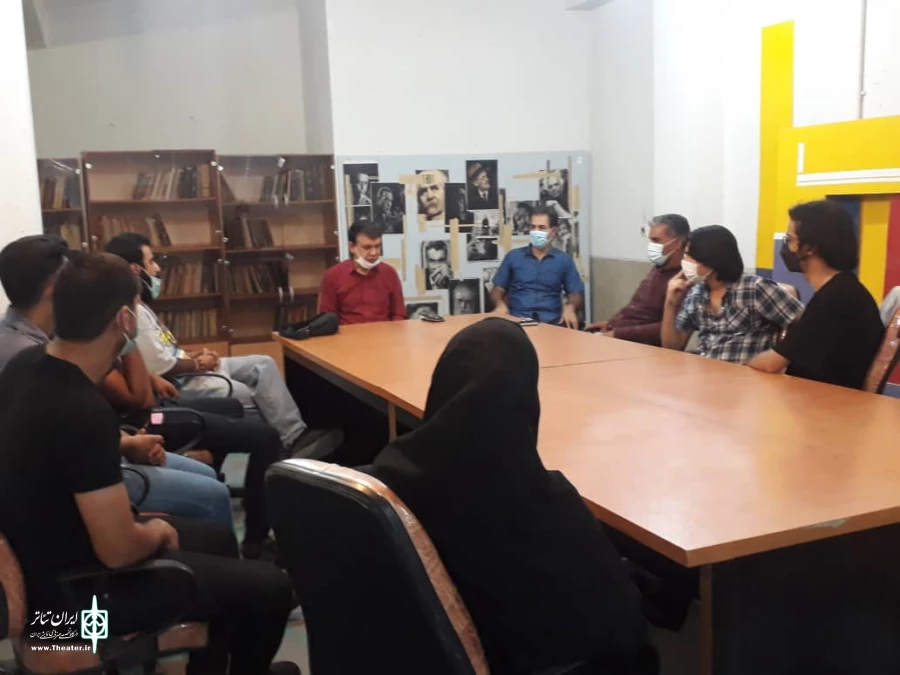 دومین نشست تخصصی تئاتر جهرم برگزار شد
 2