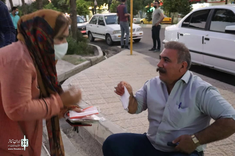 "زندگی هنوز در جریان است " از نمازی تا تالار حافظ
