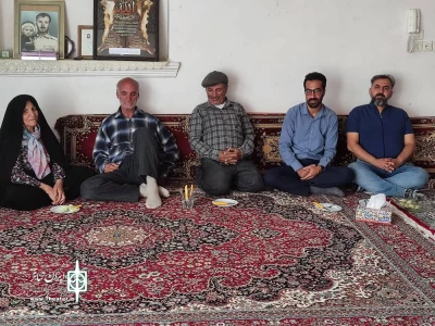 دیدار و تجلیل از خانواده شهید هنرمند در خرامه