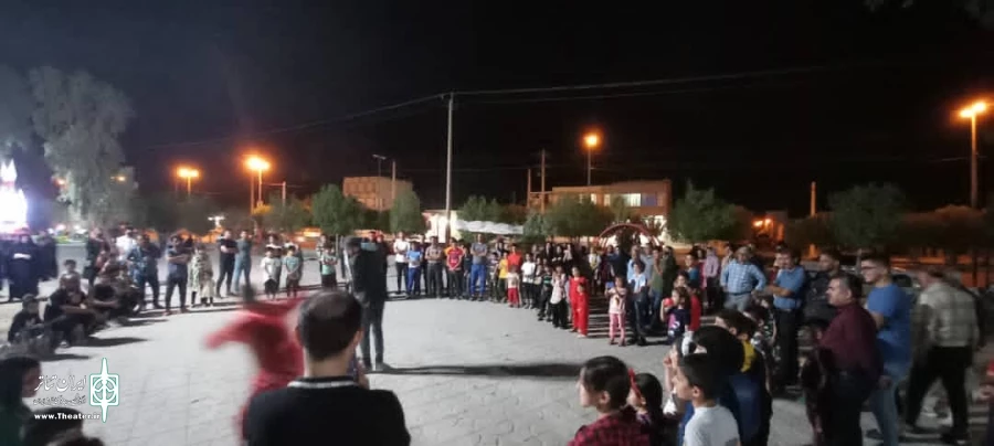 نمایش خیابانی «شی شی شیشه شکست» در فراشبند 2