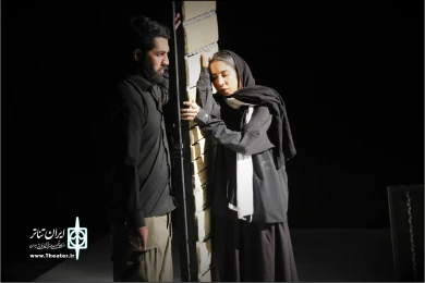 «رمان سم پاشی»
گزارش تصویری روز اول سی و سومین جشنواره تئاتر استانی فارس