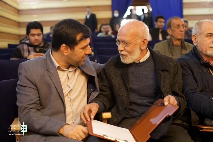 برگزاری جشنواره‌ها به تجهیز زیرساخت‌های تئاتر کمک می‌کند 3