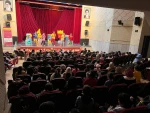 نمایش شلوغ پلوغ در آباده به روی صحنه رفت 2