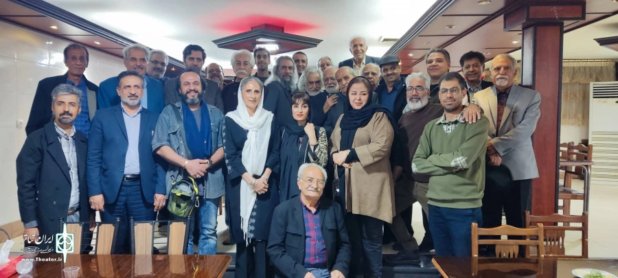دورهمی هنرمندان پیشکسوت تئاتر شیراز  3