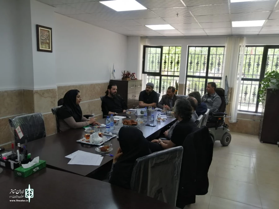 نشست هم اندیشی برگزاری جشنواره تئاتر استانی معلولان فارس برگزار شد 3
