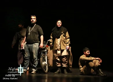 نمایش «میشو سوزوکی» در تماشاخانه استاد لایق 
 11