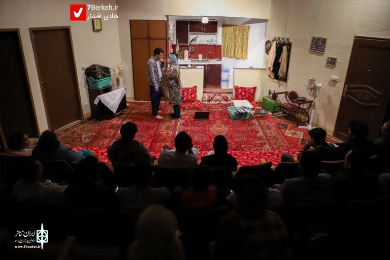«۱۱۳ دقیقه پس از غروب» در لار به روی صحنه رفت 2